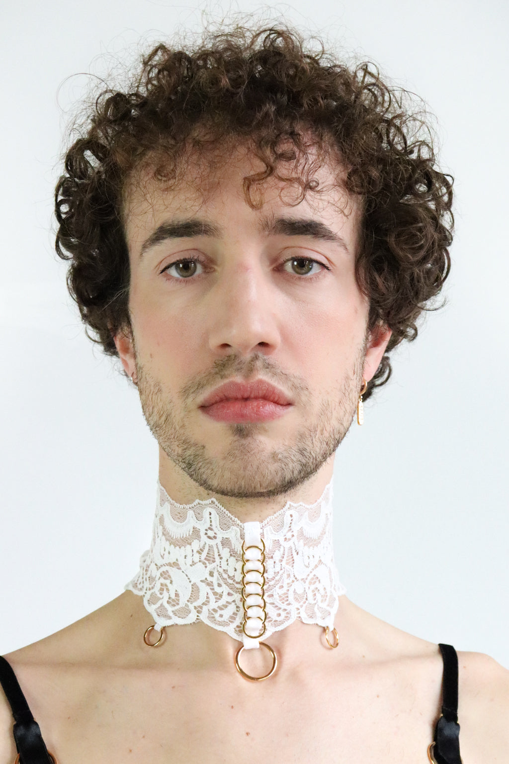 DYNASTY Lace O-Ring Collar